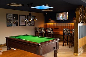 Lodge at Chichester Lakeside