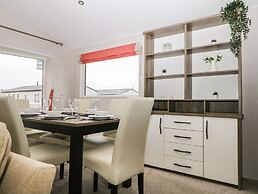 Lodge at Chichester Lakeside