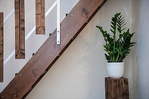 248 Boutique Studios