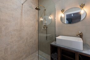 248 Boutique Studios