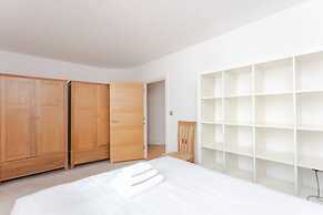 Spacious 2 Bedroom Flat on Bermondsey St