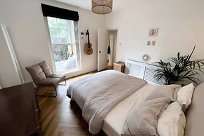 Quirky 1 Bedroom Apartment in Islington