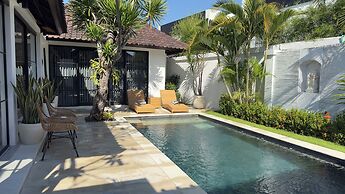 The Kons Villa Bali Seminyak