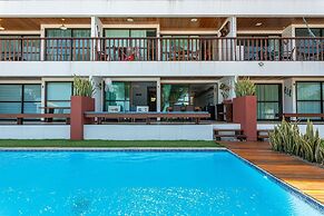 Porto Beach Residence