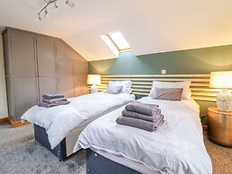 Tyn Y Ceubren Bach at Evelyns Retreat