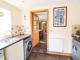 Tyn Y Ceubren Bach at Evelyns Retreat