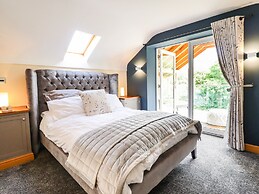 Tyn Y Ceubren Bach at Evelyns Retreat