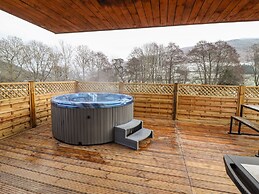 Tyn Y Ceubren Bach at Evelyns Retreat