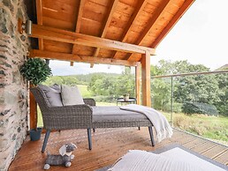 Tyn Y Ceubren Bach at Evelyns Retreat