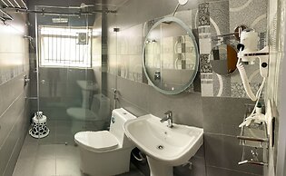 Royal Tusker Luxury Service Apartments