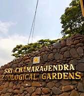 Royal Tusker Luxury Service Apartments