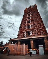 Royal Tusker Luxury Service Apartments