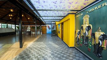 Royal Tusker Luxury Service Apartments