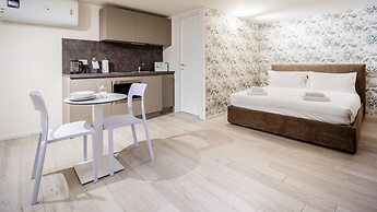 Italianway - The B Village Standard