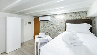 Italianway - The B Village Standard