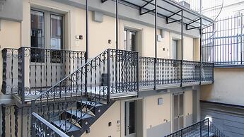 Italianway - The B Village Standard