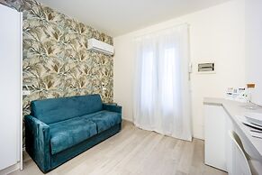 Italianway - The B Village Standard