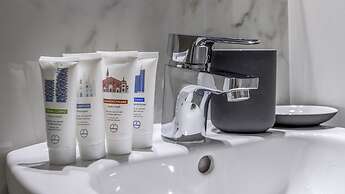 Italianway - The B Village Standard