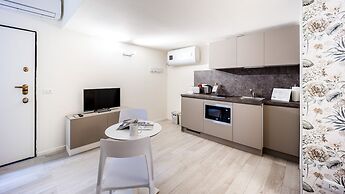 Italianway - The B Village Standard