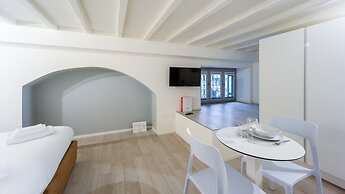 Italianway - The B Village Standard