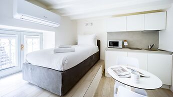 Italianway - The B Village Standard