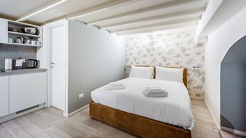 Italianway - The B Village Standard