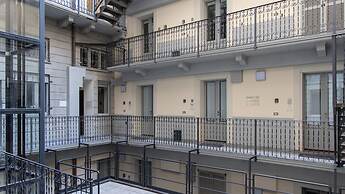 Italianway - The B Village Standard