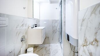 Italianway - The B Village Standard