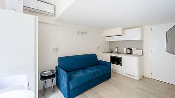 Italianway - The B Village Standard