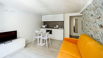 Italianway - The B Village Standard