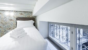 Italianway - The B Village Standard