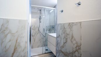 Italianway - The B Village Standard