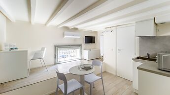 Italianway - The B Village Standard