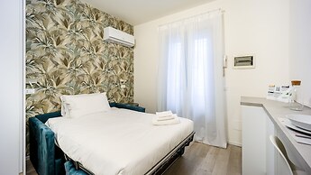 Italianway - The B Village Standard