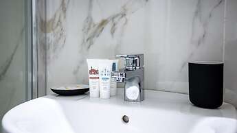 Italianway - The B Village Standard