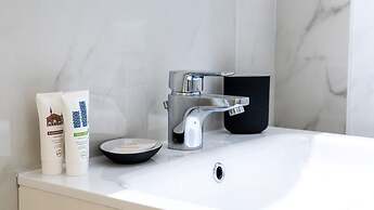 Italianway - The B Village Standard