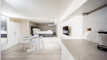 Italianway - The B Village Standard