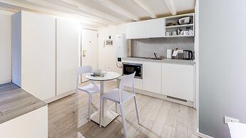 Italianway - The B Village Standard