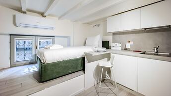 Italianway - The B Village Standard