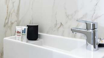 Italianway - The B Village Standard