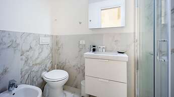 Italianway - The B Village Standard