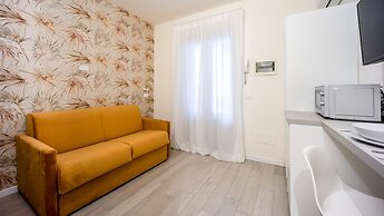 Italianway - The B Village Standard