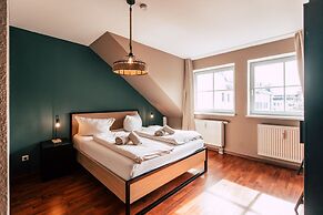 Luga Homes - Gewandhaus