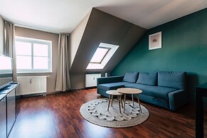 Luga Homes - Gewandhaus