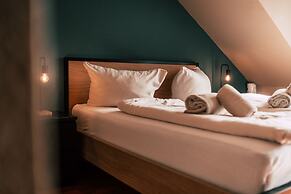 Luga Homes - Gewandhaus