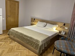 Hotel Banovani, Tbilisi