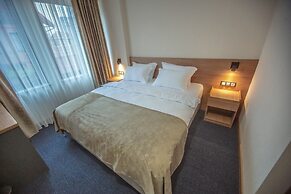 Hotel Banovani, Tbilisi
