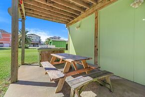 The Happy Patch 2 Bedroom Home by RedAwning