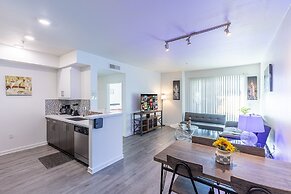 Modern 2br Apartment On Gordon St Hollywood 2 Bedroom Apts by Redawnin