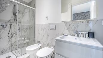 Italianway - The B Village New